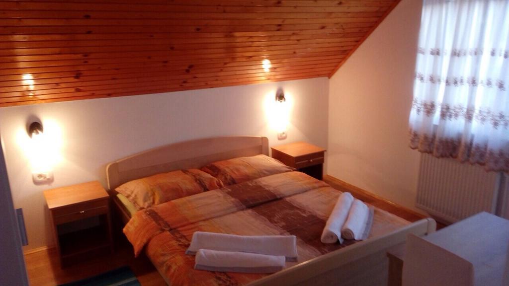 Guest House First Stop Rakovica Phòng bức ảnh