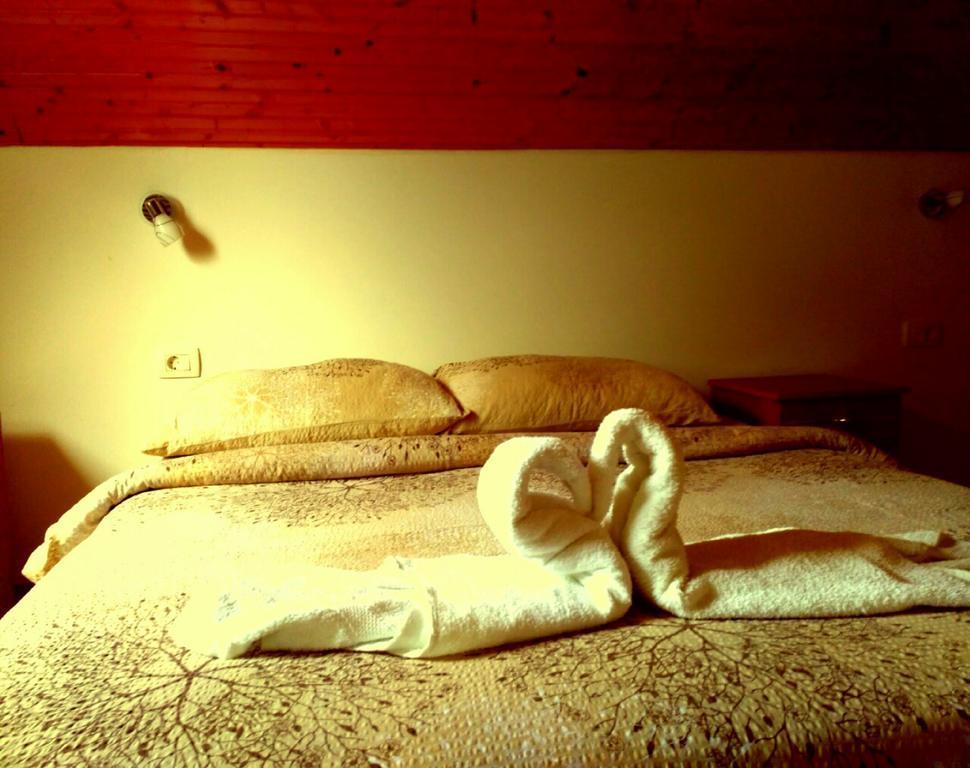 Guest House First Stop Rakovica Ngoại thất bức ảnh